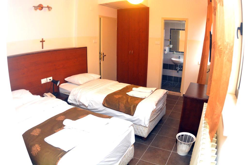 St Thomas Home'S Guesthouse - Jerusalem Eksteriør bilde