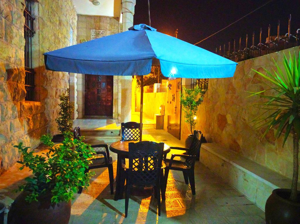 St Thomas Home'S Guesthouse - Jerusalem Eksteriør bilde