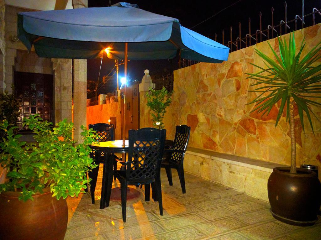 St Thomas Home'S Guesthouse - Jerusalem Eksteriør bilde